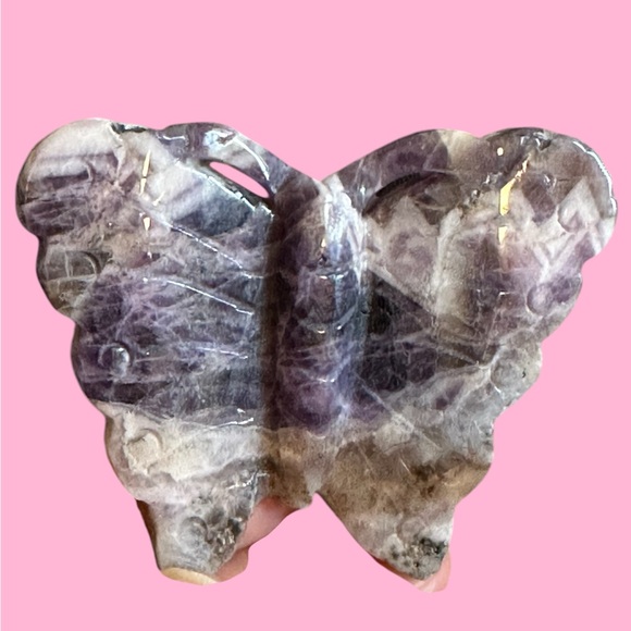 Amethyst Butterfly Figurine - Picture 3 of 4
